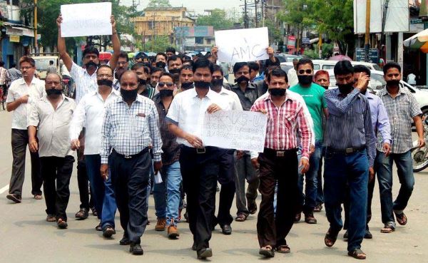protest-against-sarita-toshniwal-murder