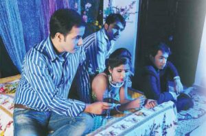 hindi-manohar-family-crime-story