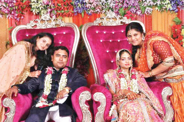 Domestic Dispute: स्पीड पोस्ट से आया तलाक