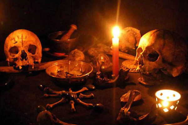 Superstition: तलाक के डर से बच्चे की बलि