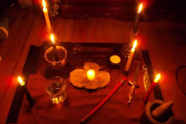 Superstition: अंधविश्वास ने ली पिता पुत्र की जान