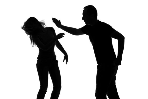 Family Crime : दामाद ने संपत्ति हड़पने के लिए सास, ससुर और सालियों की डंडे से पीट कर की हत्या