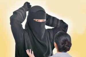 Hindi Story : बुरखे वाली बदनसीब