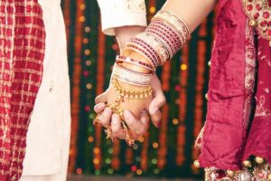 Crime News : शादियां कर जिस्म के धंधे में धकेलीं 200 लड़कियां