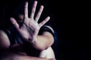 True crime Story in Hindi : नाबालिग के यौन शोषण की कभी न खत्म होने वाली कहानी