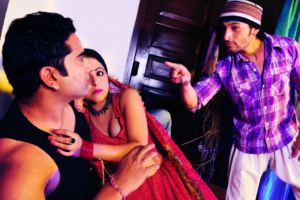 Love Crime : बेलगाम हसरतें