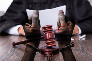 Fake Judge Fraud : अय्याश फर्जी जज की ठगी